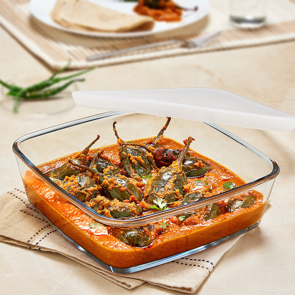 Plat de cuisson carré avec couvercle 1,6 L